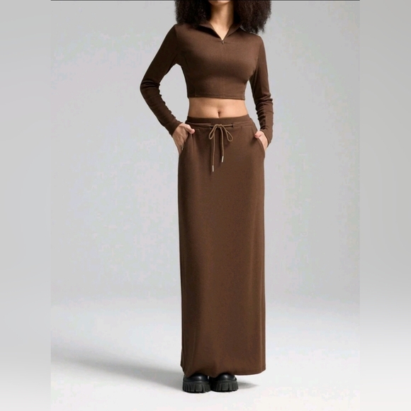 2 pcs Comfy Crop Top + Long Skirt Set - Valentine's Day - Picture 1 of 6